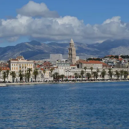 Apartments Dida Apartment *